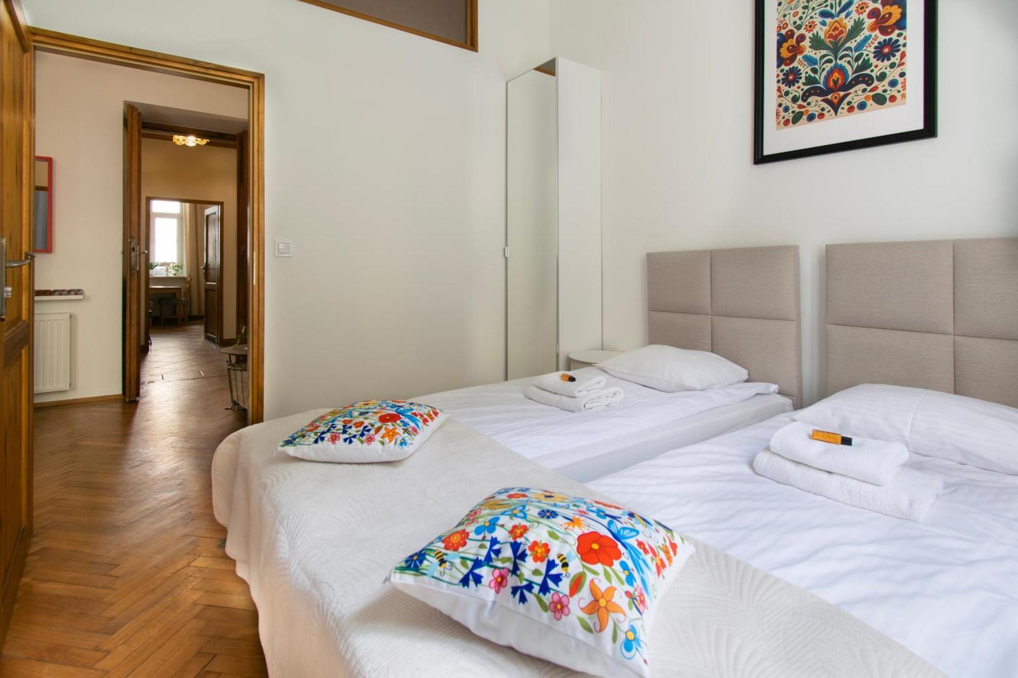 Ground Floor Family Apartment Krakow Dış mekan fotoğraf
